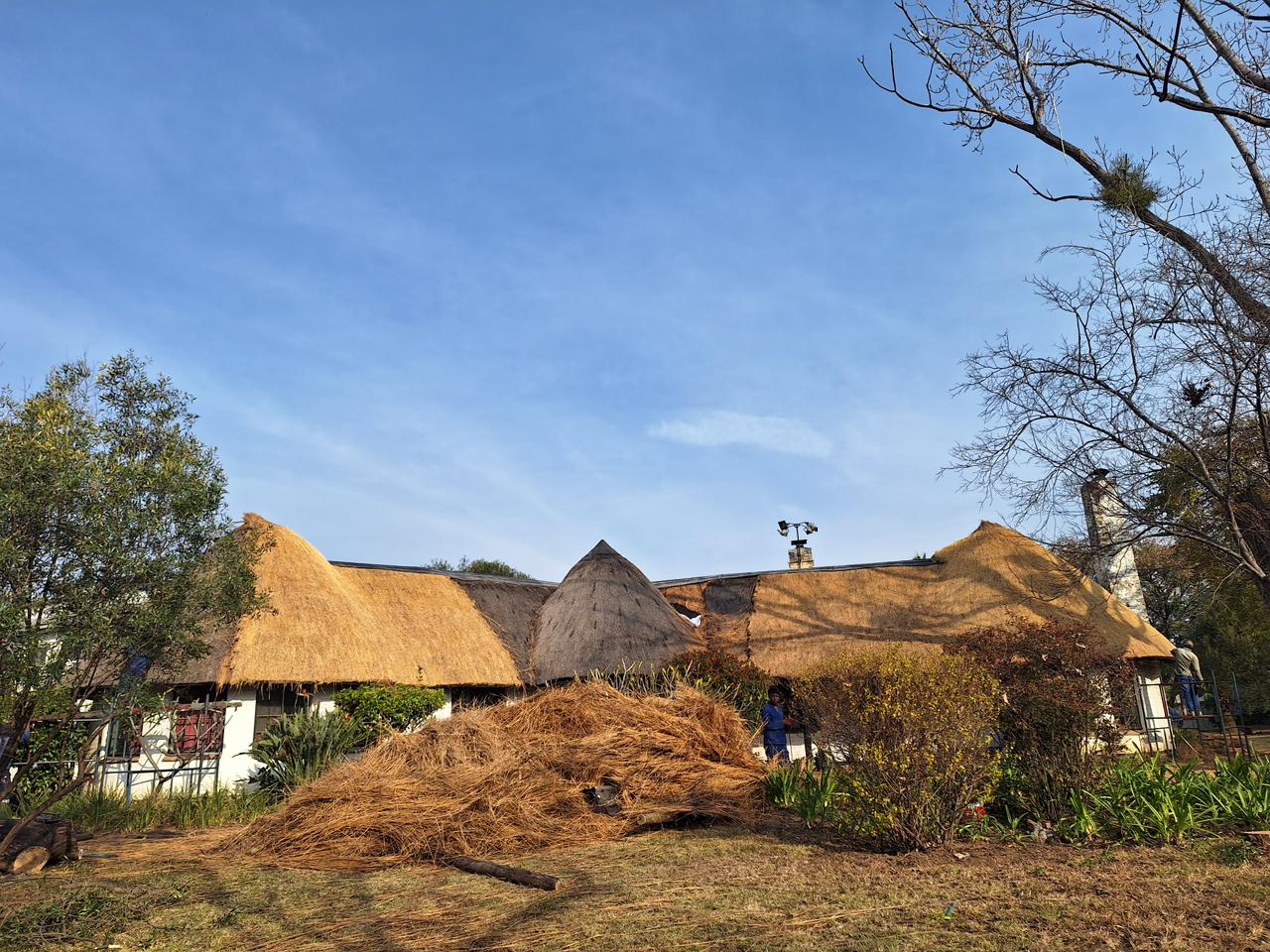 Re-thatching and thatch overlay