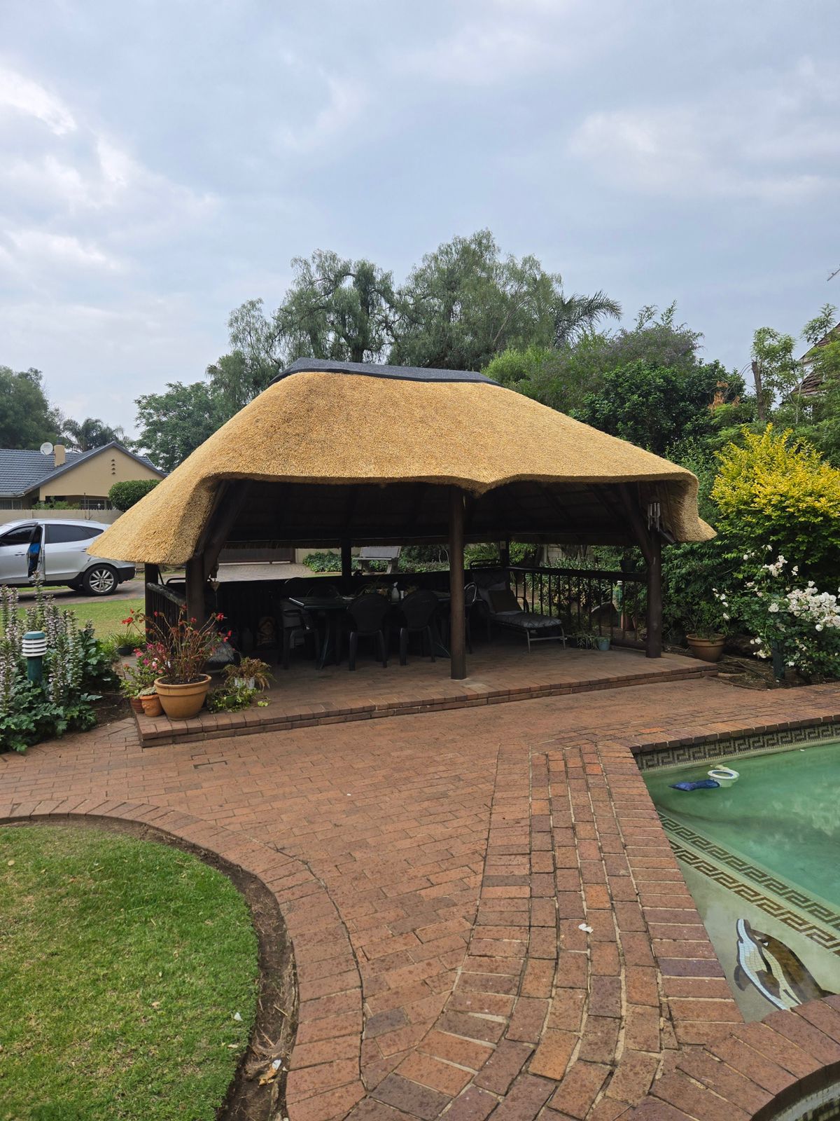 SP Thatch maintenance work